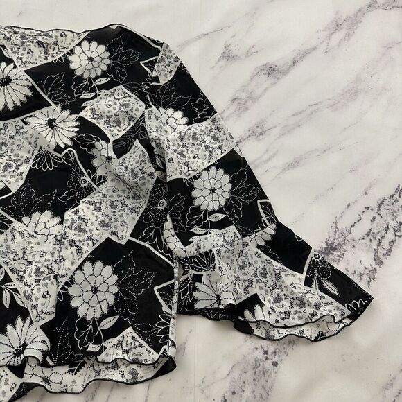 AGB Womens Vintage Y2k Bell Sleeve Top Size XL White Black Floral Sheer Boho - Picture 9 of 11